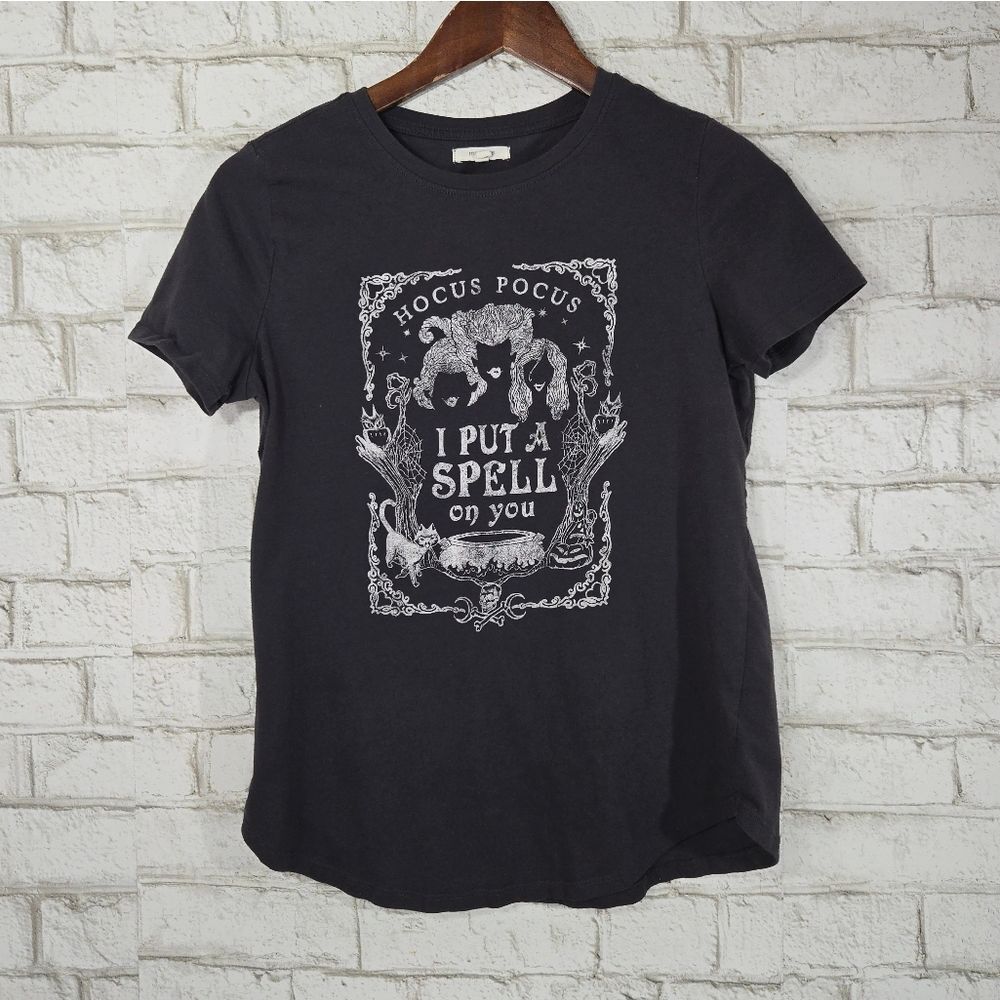 Maurices Hocus Pocus graphic tee